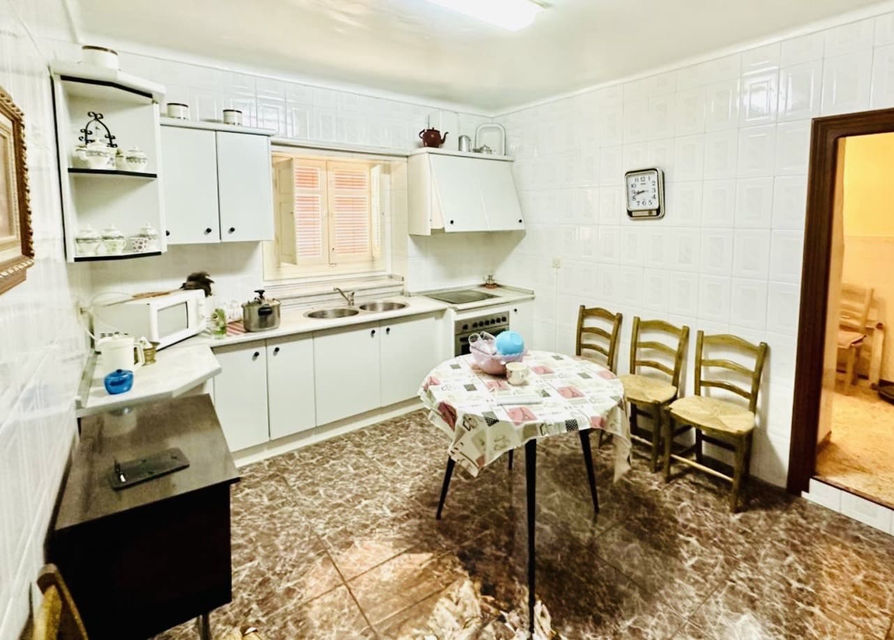 3 soveværelse Byhus til salg i Humilladero med garage - € 197.600 (Ref: 9396800)