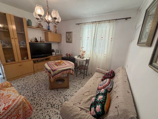 3 bedroom Finca/Country House for sale in Periana - € 109,000 (Ref: 9409836)