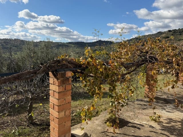 1 soverom Finca/Herregård til salgs i Alfarnatejo med garasje - € 129 950 (Ref: 9410208)