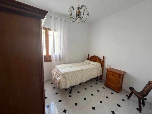 3 slaapkamer Appartement te huur in Mollina - € 600 (Ref: 9418791)