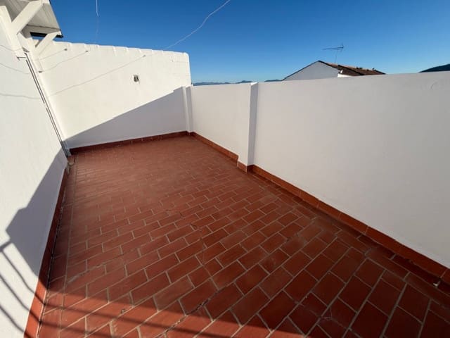 3 slaapkamer Appartement te huur in Mollina - € 600 (Ref: 9418791)