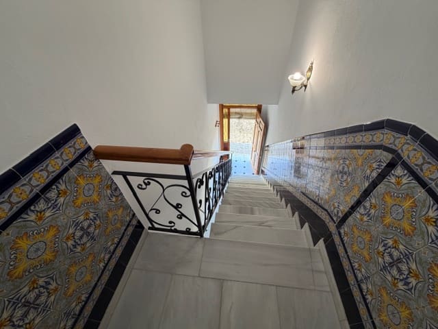 3 slaapkamer Appartement te huur in Mollina - € 600 (Ref: 9418791)