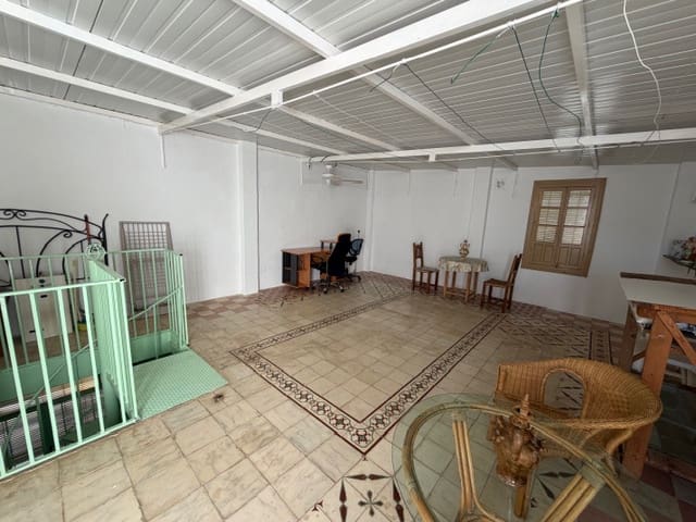 3 slaapkamer Appartement te huur in Mollina - € 600 (Ref: 9418791)