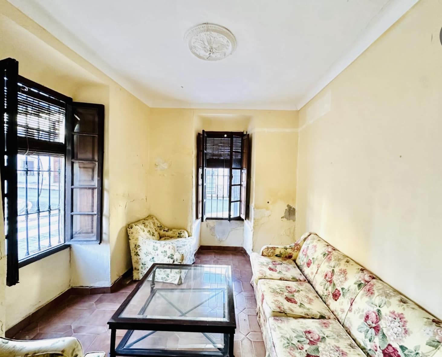 4 bedroom Townhouse for sale in Fuente de Piedra - € 170,000 (Ref: 9428941)