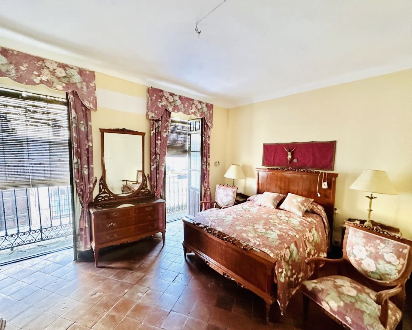 4 bedroom Townhouse for sale in Fuente de Piedra - € 170,000 (Ref: 9428941)