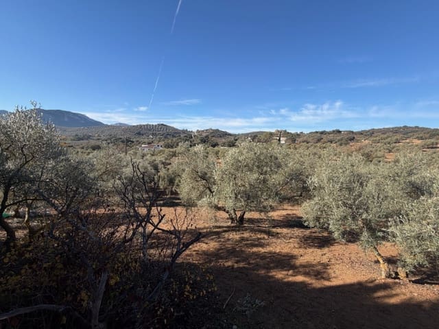 Chalet de 2 habitaciones en Villanueva del Rosario en venta con garaje - 365.000 € (Ref: 9442809)