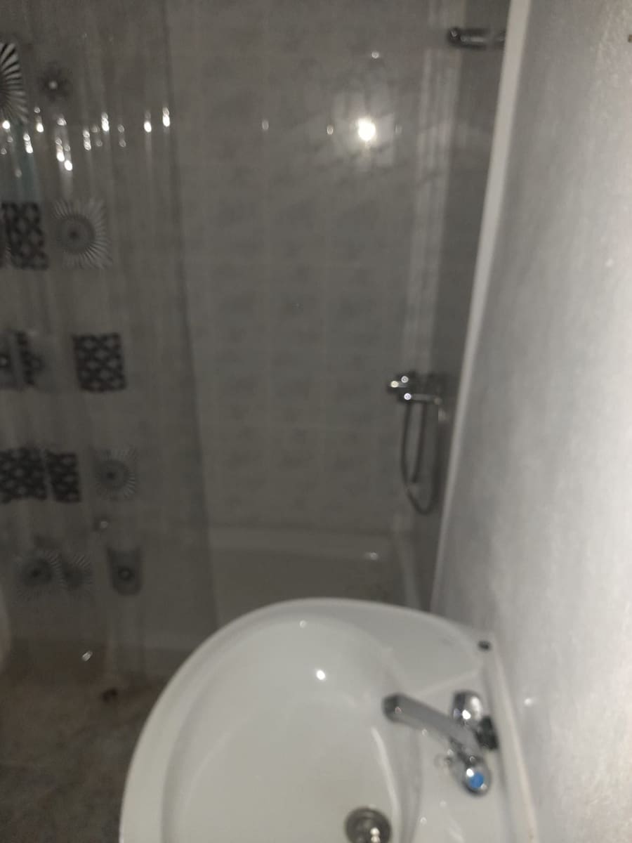 Casa de 3 habitaciones en Colmenar en venta - 126.000 € (Ref: 9467836)