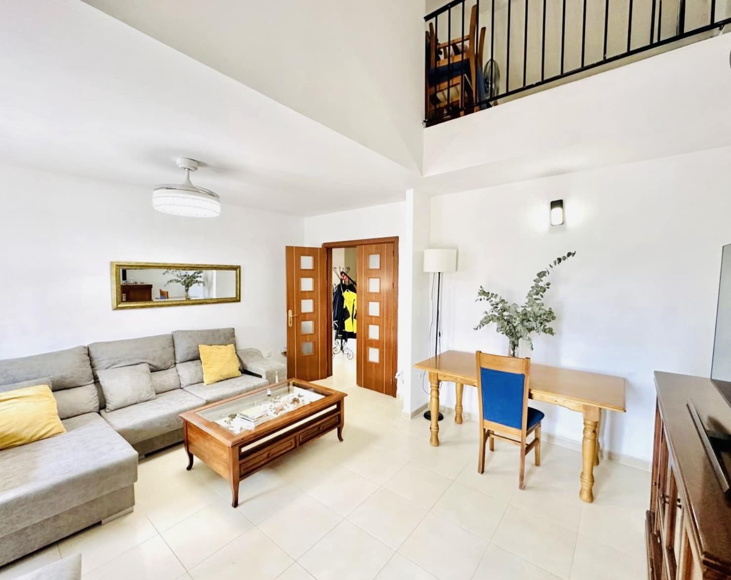 3 bedroom Villa for sale in Fuente de Piedra with pool garage - € 148,000 (Ref: 9500925)