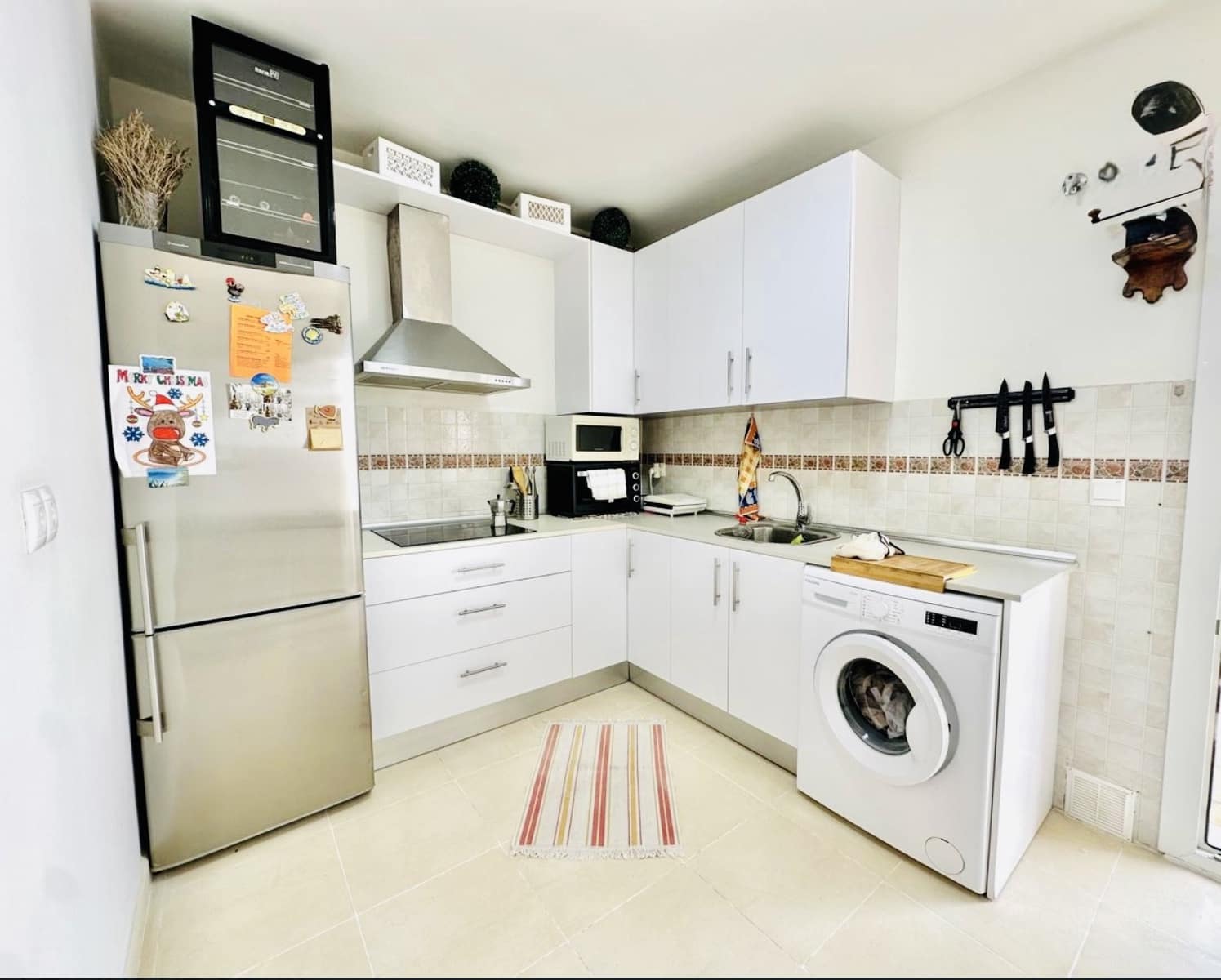 3 bedroom Villa for sale in Fuente de Piedra with pool garage - € 148,000 (Ref: 9500925)