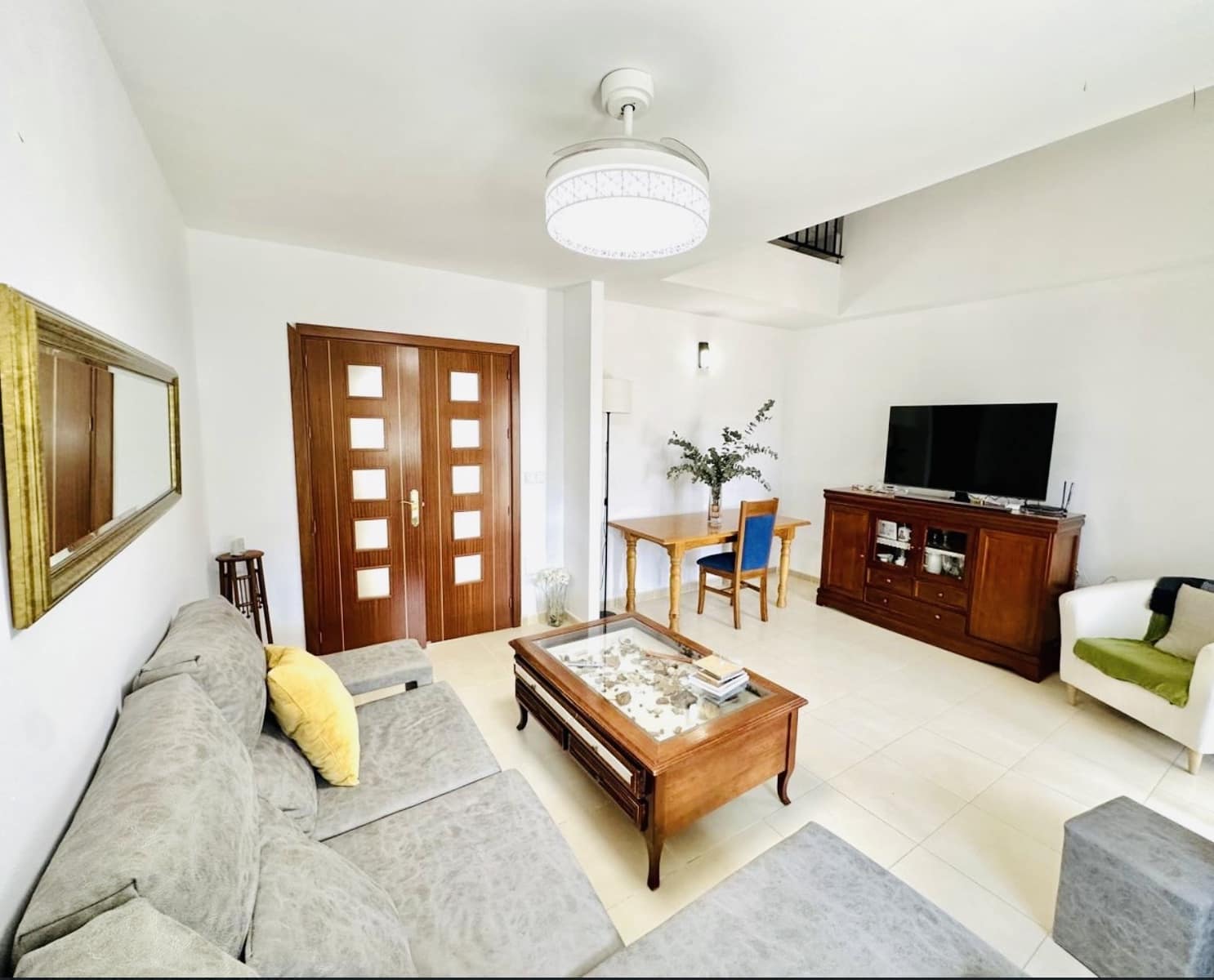 3 bedroom Villa for sale in Fuente de Piedra with pool garage - € 148,000 (Ref: 9500925)