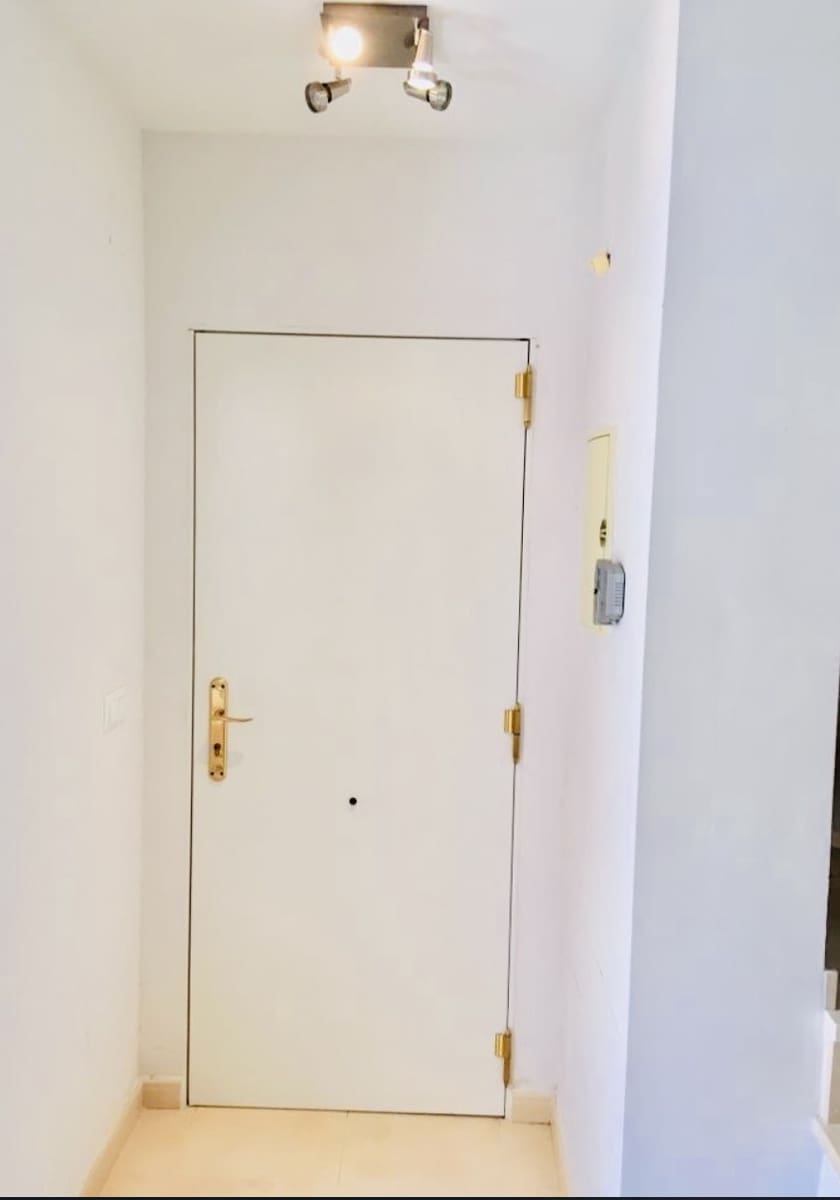 3 bedroom Villa for sale in Fuente de Piedra with pool garage - € 145,000 (Ref: 9503613)