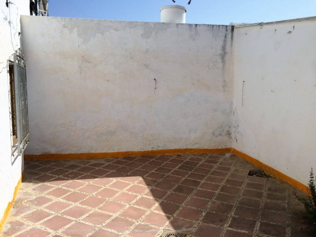 4 slaapkamer Huis te koop in Fuente de Piedra - € 58.000 (Ref: 9506244)