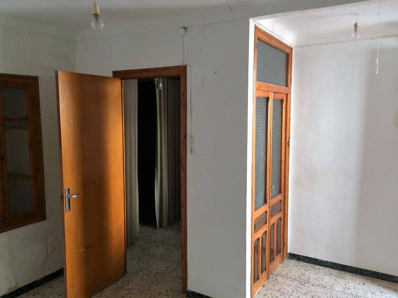 4 slaapkamer Huis te koop in Fuente de Piedra - € 58.000 (Ref: 9506244)