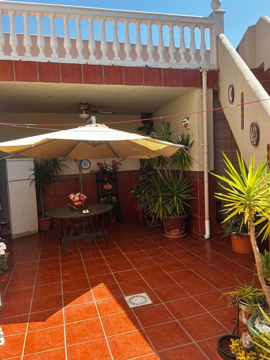 5 soveværelse Rækkehus til salg i Mollina med garage - € 170.000 (Ref: 9516421)