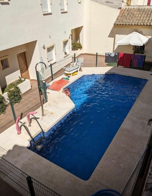 3 chambre Maison de Ville à vendre à Fuente de Piedra avec piscine garage - 134 000 € (Ref: 9523603)