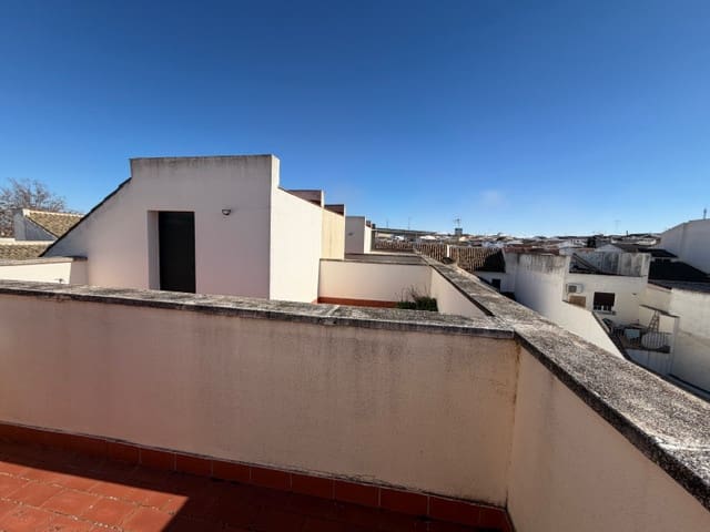 3 chambre Maison de Ville à vendre à Fuente de Piedra avec piscine garage - 134 000 € (Ref: 9523603)