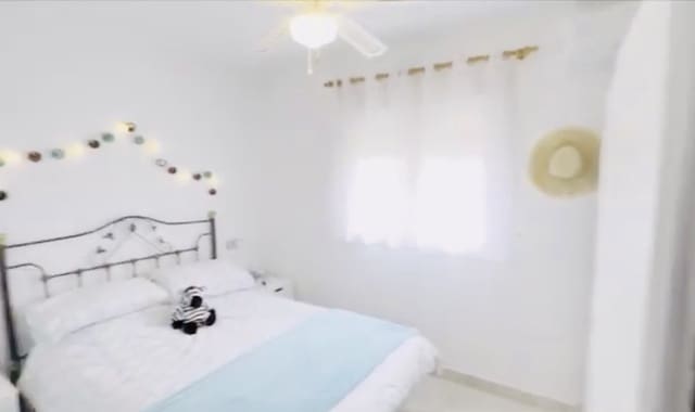 3 sovrum Villa till salu i Fuente de Piedra med garage - 150 000 € (Ref: 9570164)