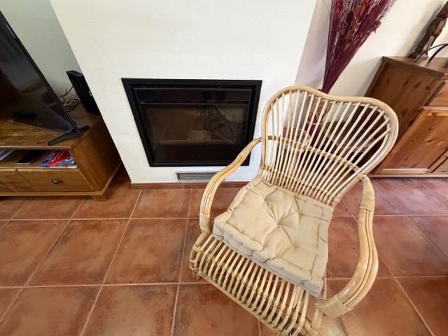 3 sypialnia Dom na sprzedaż w Fuente de Piedra z basenem - 125 000 € (Ref: 9571968)