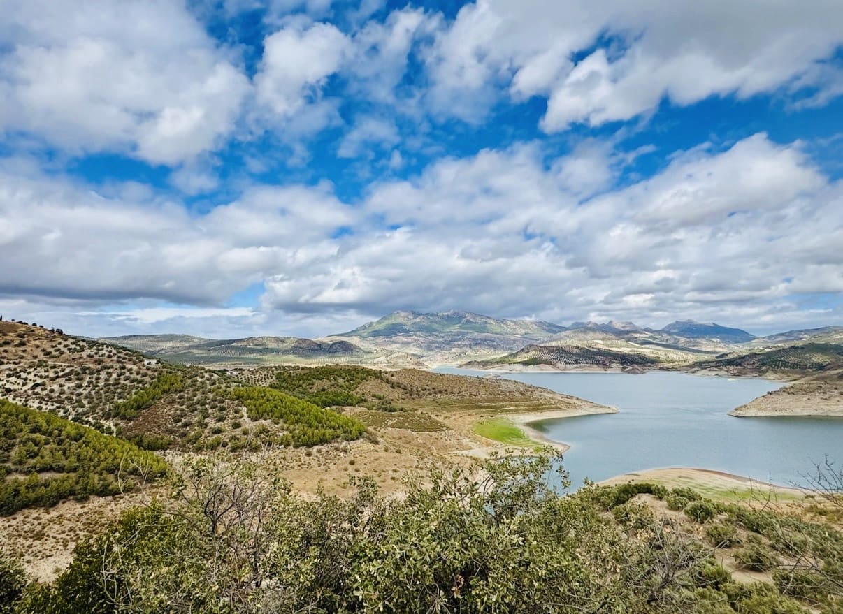 3 sovrum Finca/Hus på landet till salu i Iznajar med garage - 129 000 € (Ref: 9586831)