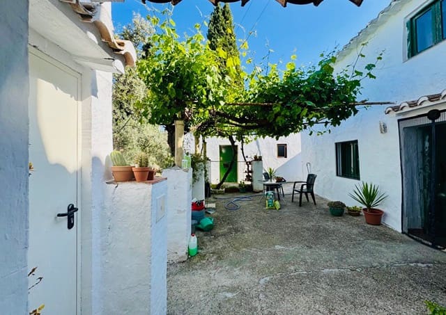 3 sovrum Finca/Hus på landet till salu i Iznájar med garage - 129 000 € (Ref: 9593218)