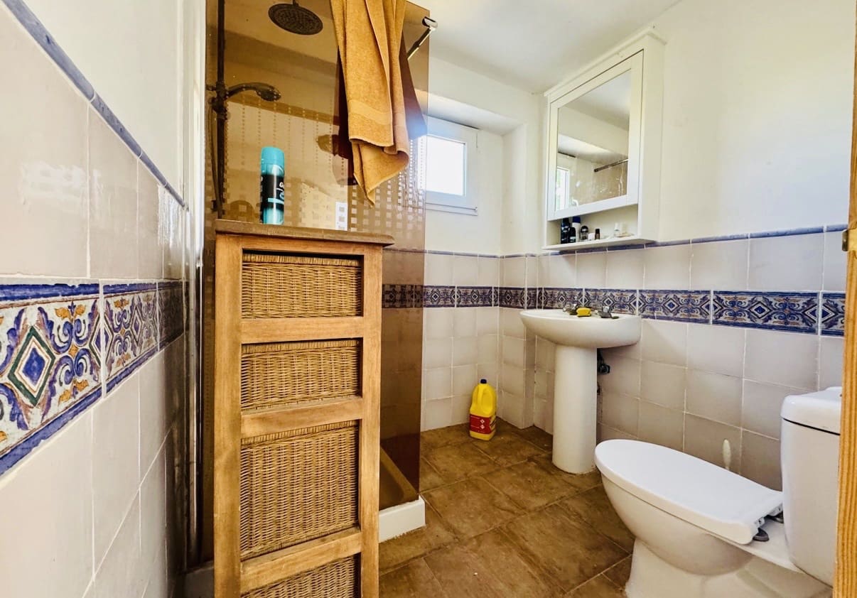 3 sovrum Finca/Hus på landet till salu i Iznajar med garage - 129 000 € (Ref: 9593218)