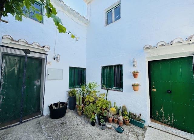 3 sovrum Finca/Hus på landet till salu i Iznájar med garage - 129 000 € (Ref: 9593218)