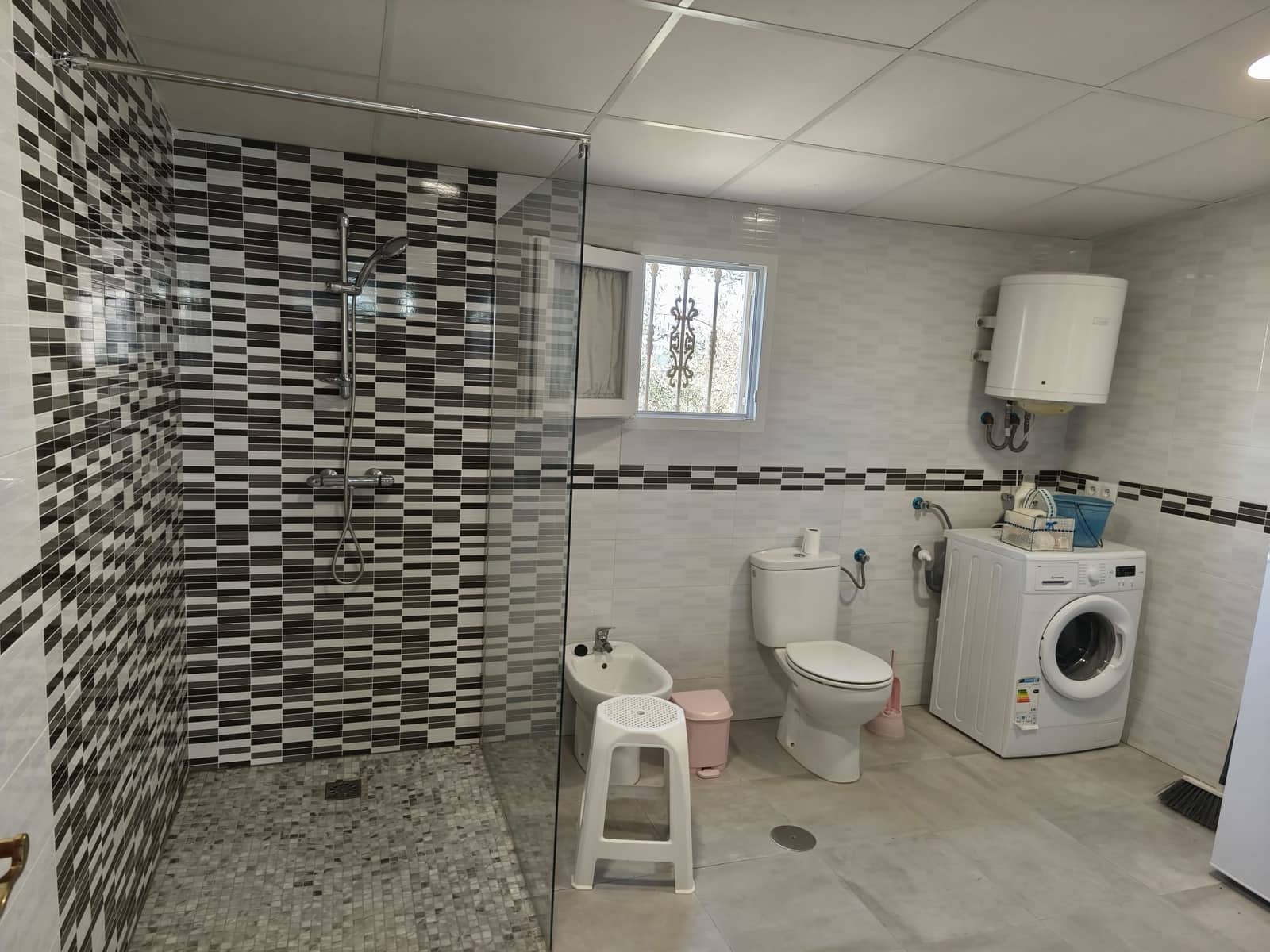 3 chambre Finca/Maison de Campagne à vendre à Iznajar avec garage - 99 950 € (Ref: 9626284)