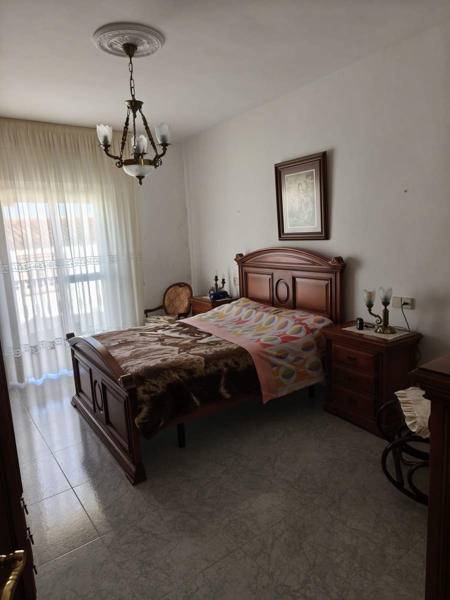 3 soverom Leilighet til salgs i Villanueva de Tapia - € 119 000 (Ref: 9658085)