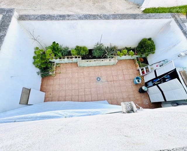 3 Zimmer Villa zu verkaufen in Sierra de Yeguas mit Garage - 165.000 € (Ref: 9665474)