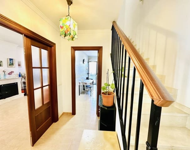 3 chambre Villa/Maison à vendre à Sierra de Yeguas avec garage - 165 000 € (Ref: 9665474)