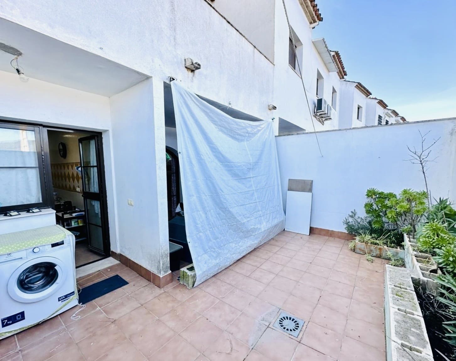 3 Zimmer Villa zu verkaufen in Sierra de Yeguas mit Garage - 165.000 € (Ref: 9665474)