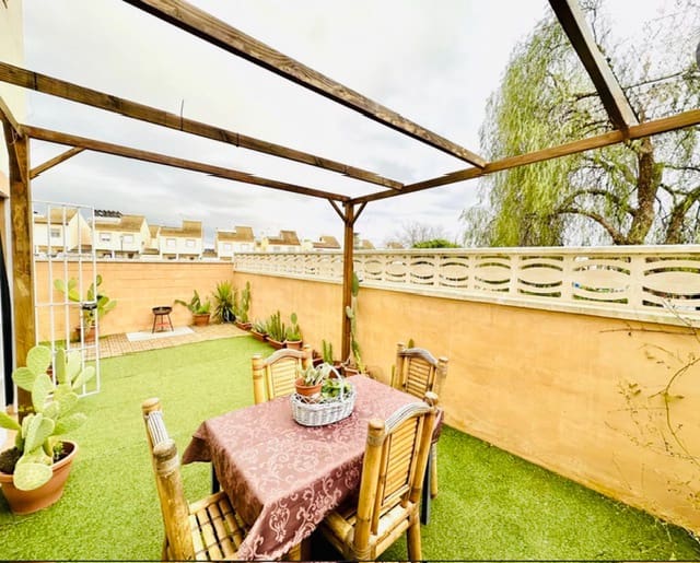 4 Zimmer Villa zu verkaufen in Fuente de Piedra mit Pool - 189.900 € (Ref: 9665475)