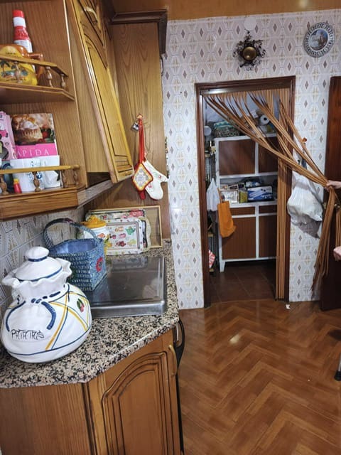 5 soverom Hus til salgs i Villanueva de Tapia - € 165 000 (Ref: 9679327)