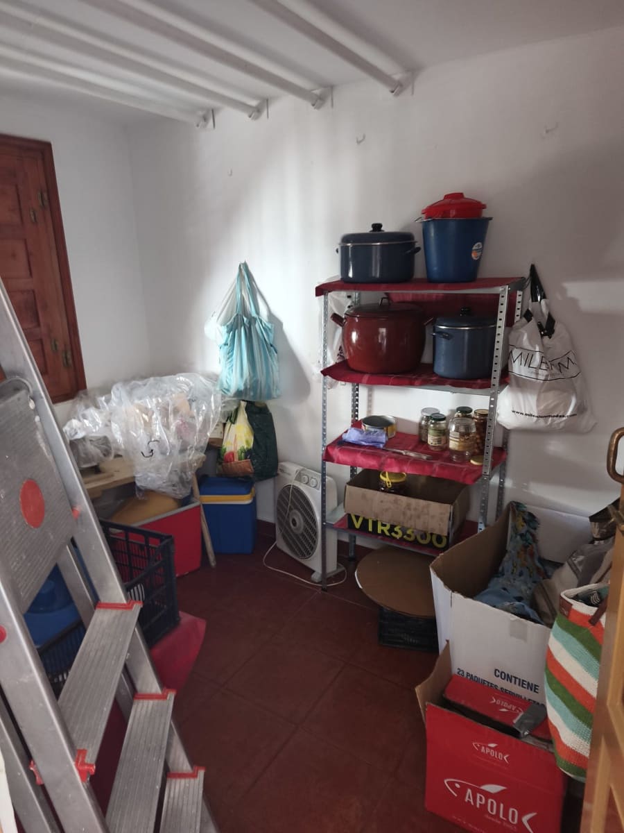 5 soverom Hus til salgs i Villanueva de Tapia - € 165 000 (Ref: 9679327)