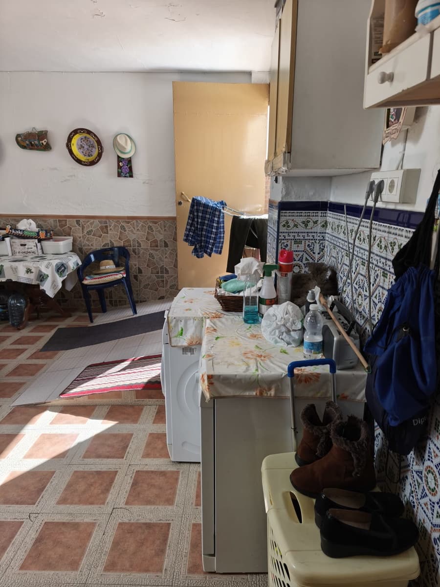 5 soverom Hus til salgs i Villanueva de Tapia - € 165 000 (Ref: 9679327)