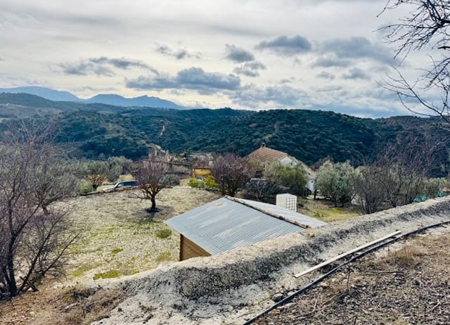 3 Zimmer Finca/Landgut zu verkaufen in Loja mit Garage - 173.000 € (Ref: 9693111)