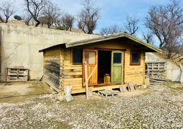 3 bedroom Finca/Country House for sale in Loja with garage - € 173,000 (Ref: 9693111)