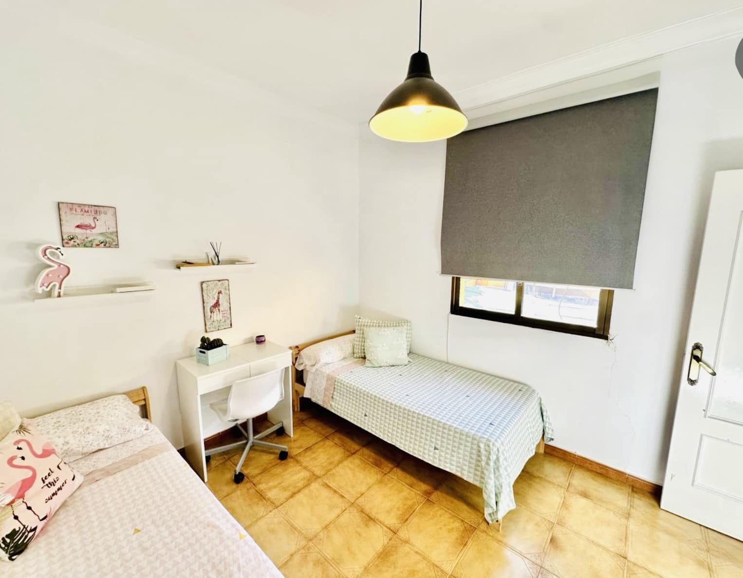 4 bedroom Villa for sale in Fuente de Piedra - € 180,000 (Ref: 9699223)