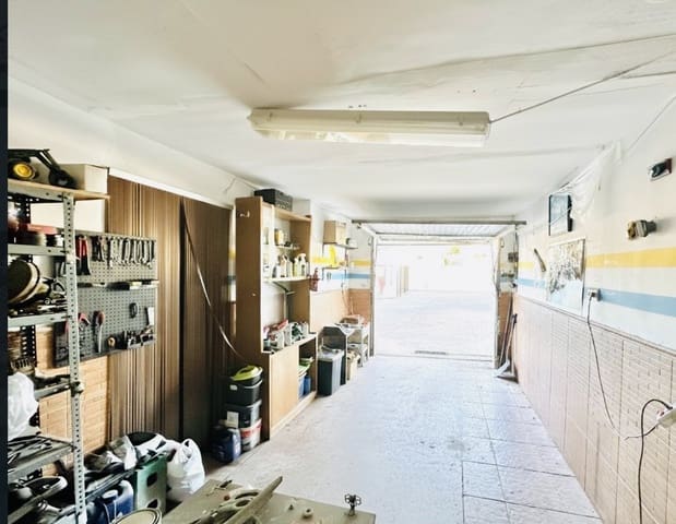 4 quarto Moradia para venda em Fuente de Piedra - 180 000 € (Ref: 9699223)