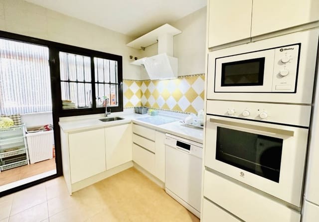 4 sypialnia Willa na sprzedaż w Sierra de Yeguas z garażem - 165 000 € (Ref: 9700167)