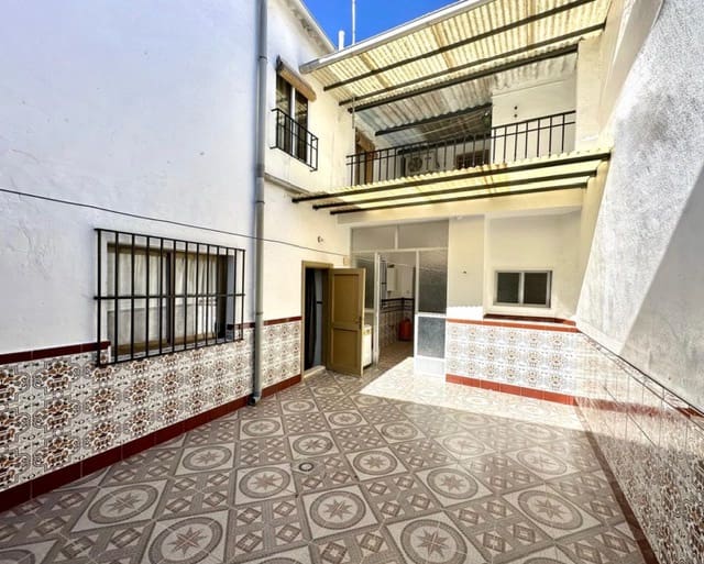 3 bedroom Townhouse for sale in La Roda de Andalucia - € 115,000 (Ref: 9713380)