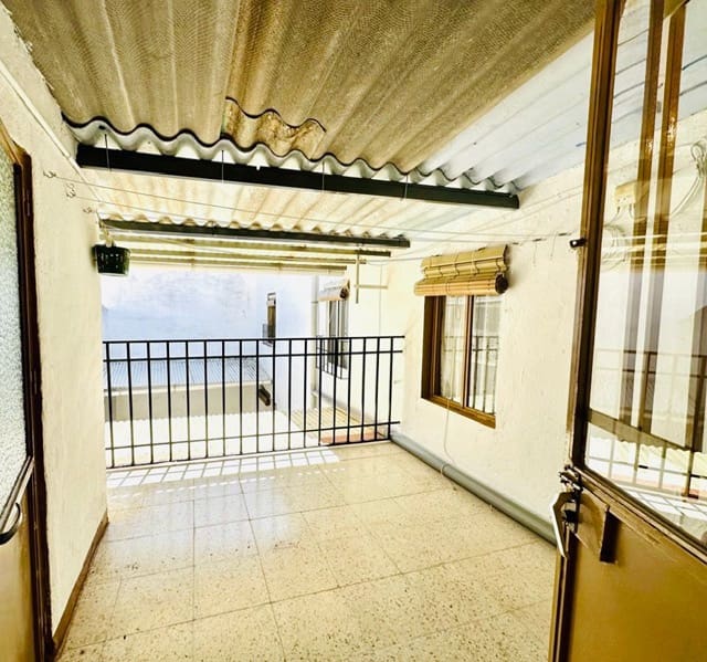 3 bedroom Townhouse for sale in La Roda de Andalucia - € 115,000 (Ref: 9713380)