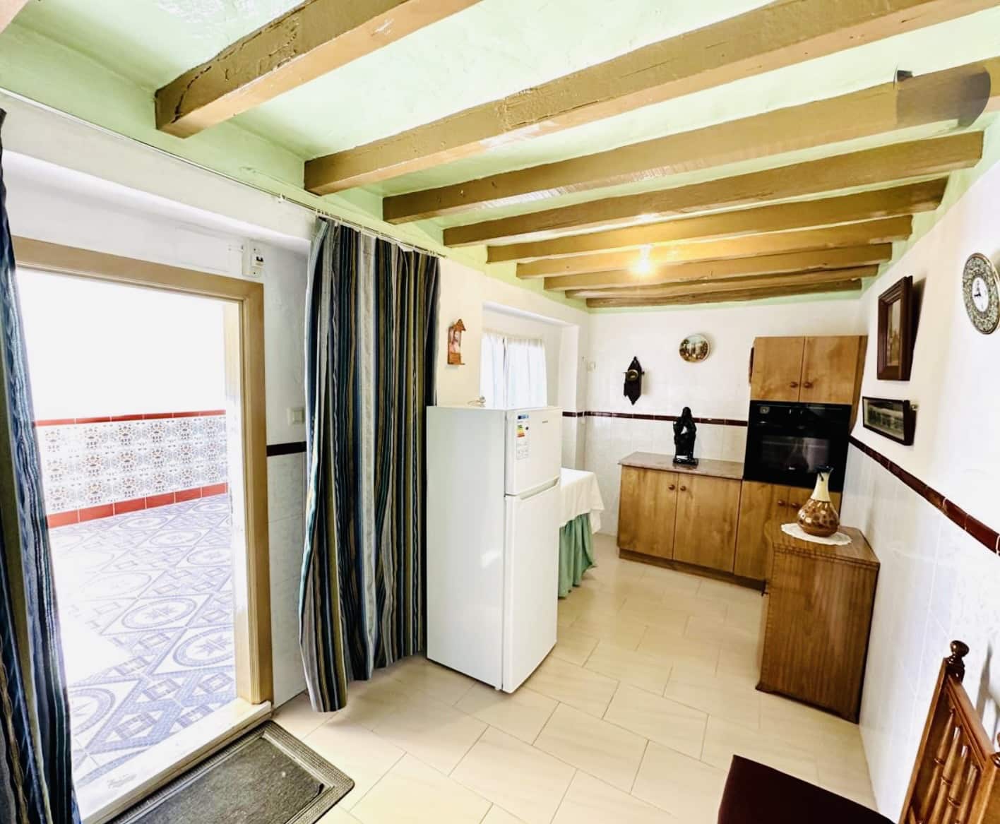 3 bedroom Townhouse for sale in La Roda de Andalucia - € 115,000 (Ref: 9713380)