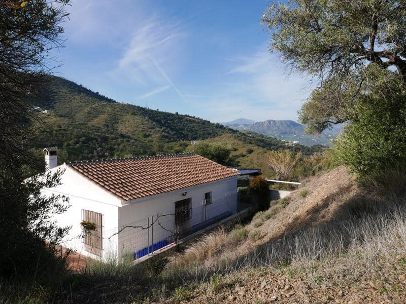 3 soveværelse Finca/Landehus til salg i Alora med garage - € 203.000 (Ref: 9716716)