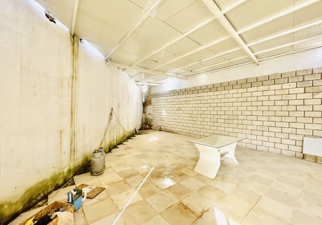 Commercial for sale in Sierra de Yeguas - € 59,000 (Ref: 9720414)