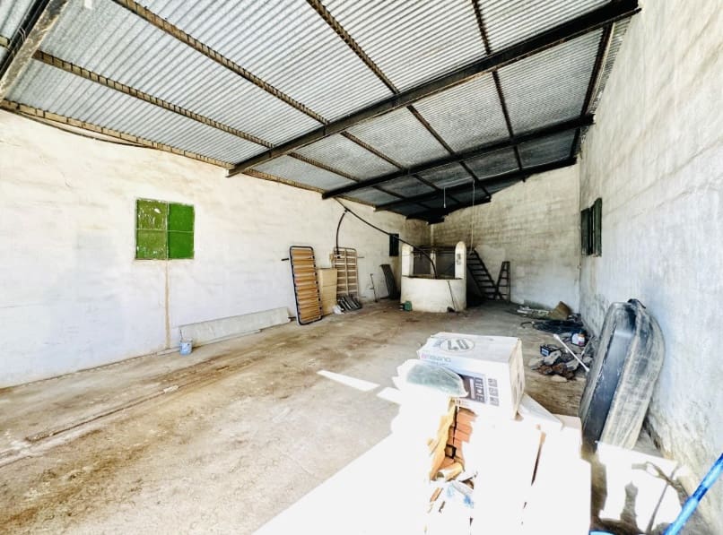 Commercial for sale in Sierra de Yeguas - € 59,000 (Ref: 9720414)