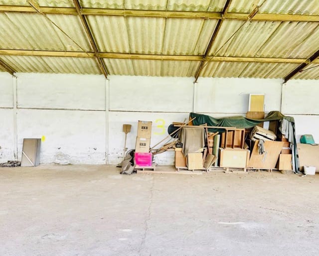 Terre non Aménagée à vendre à Fuente de Piedra - 30 000 € (Ref: 9747063)