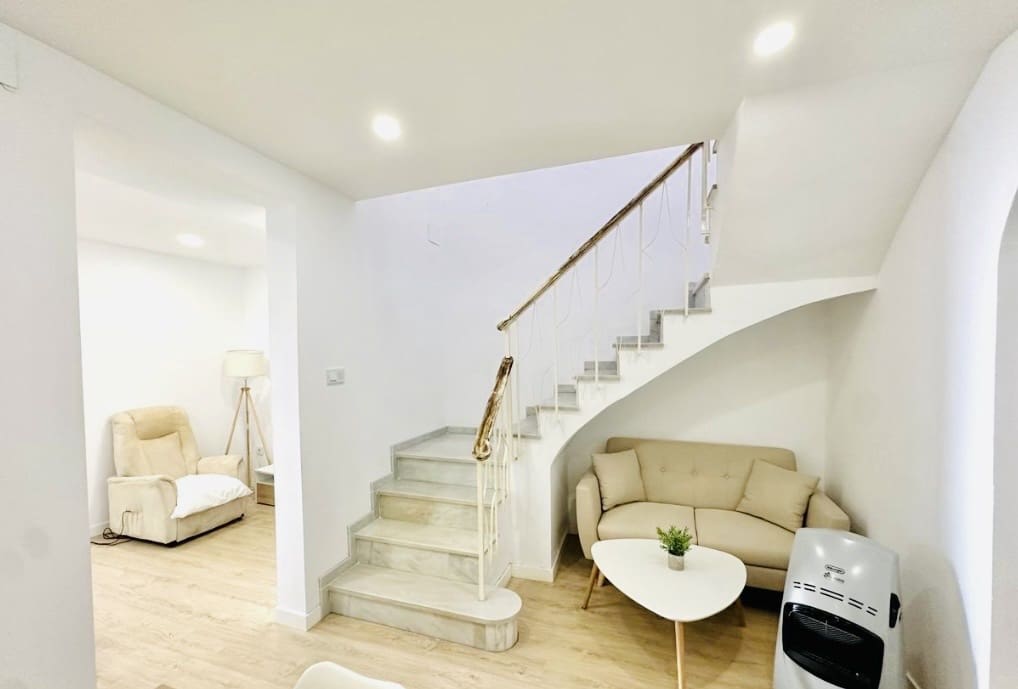 3 soveværelse Byhus til salg i La Roda de Andalucia - € 125.000 (Ref: 9752332)