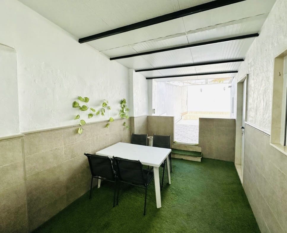 3 soveværelse Byhus til salg i La Roda de Andalucia - € 125.000 (Ref: 9752332)