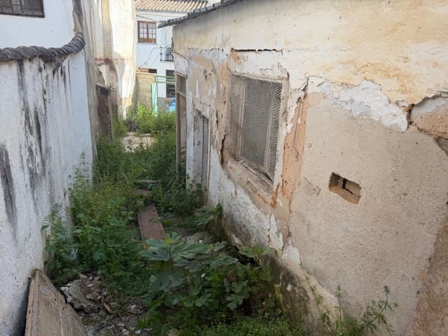 Byggegrund til salg i Cuevas Bajas - € 18.000 (Ref: 9782222)